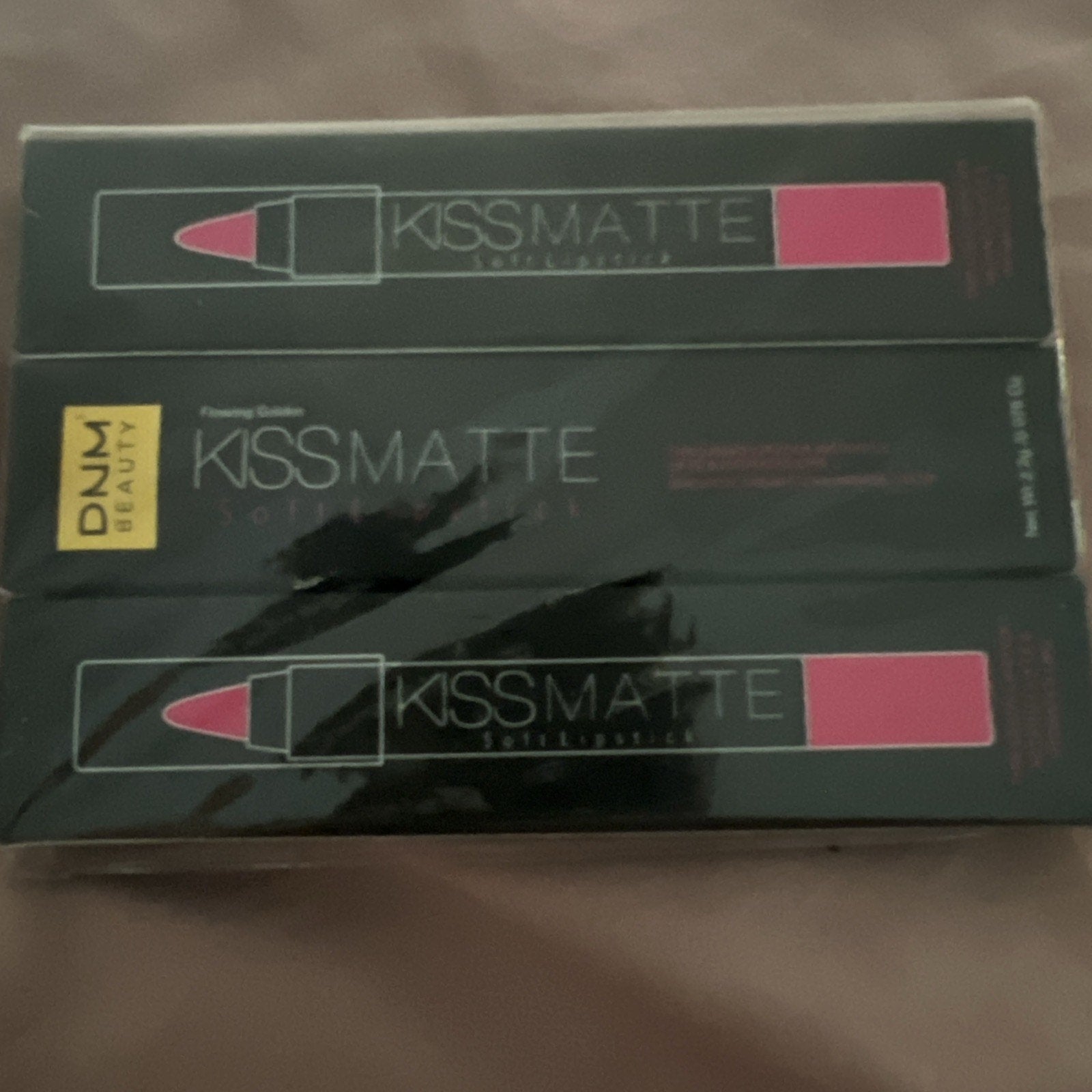 3 Set Kiss Matte Soft Lipstick Shade 10, 11 And 18 Dnm Beauty