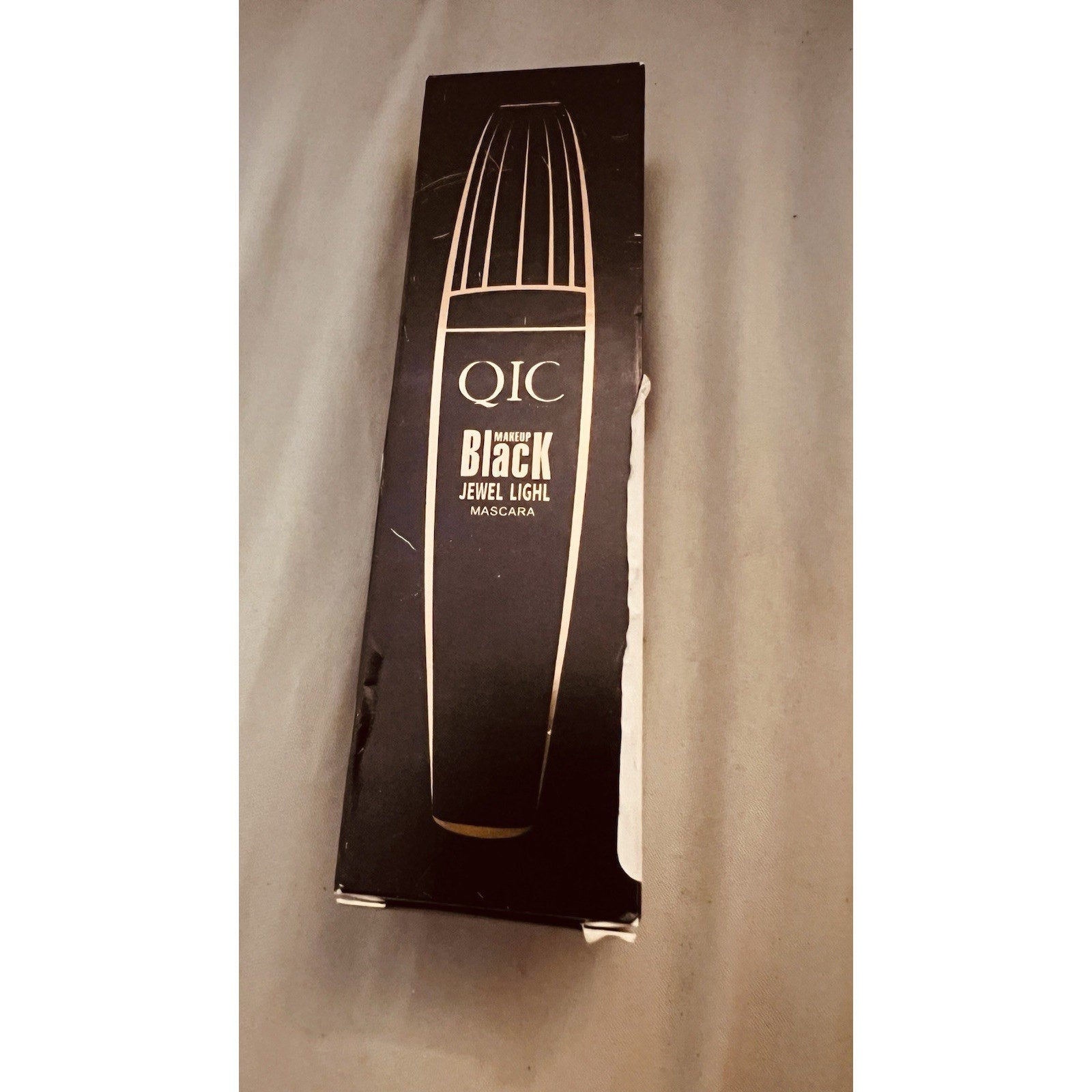 QIC Makeup Black Jewel Light Mascara Open Box/ unused