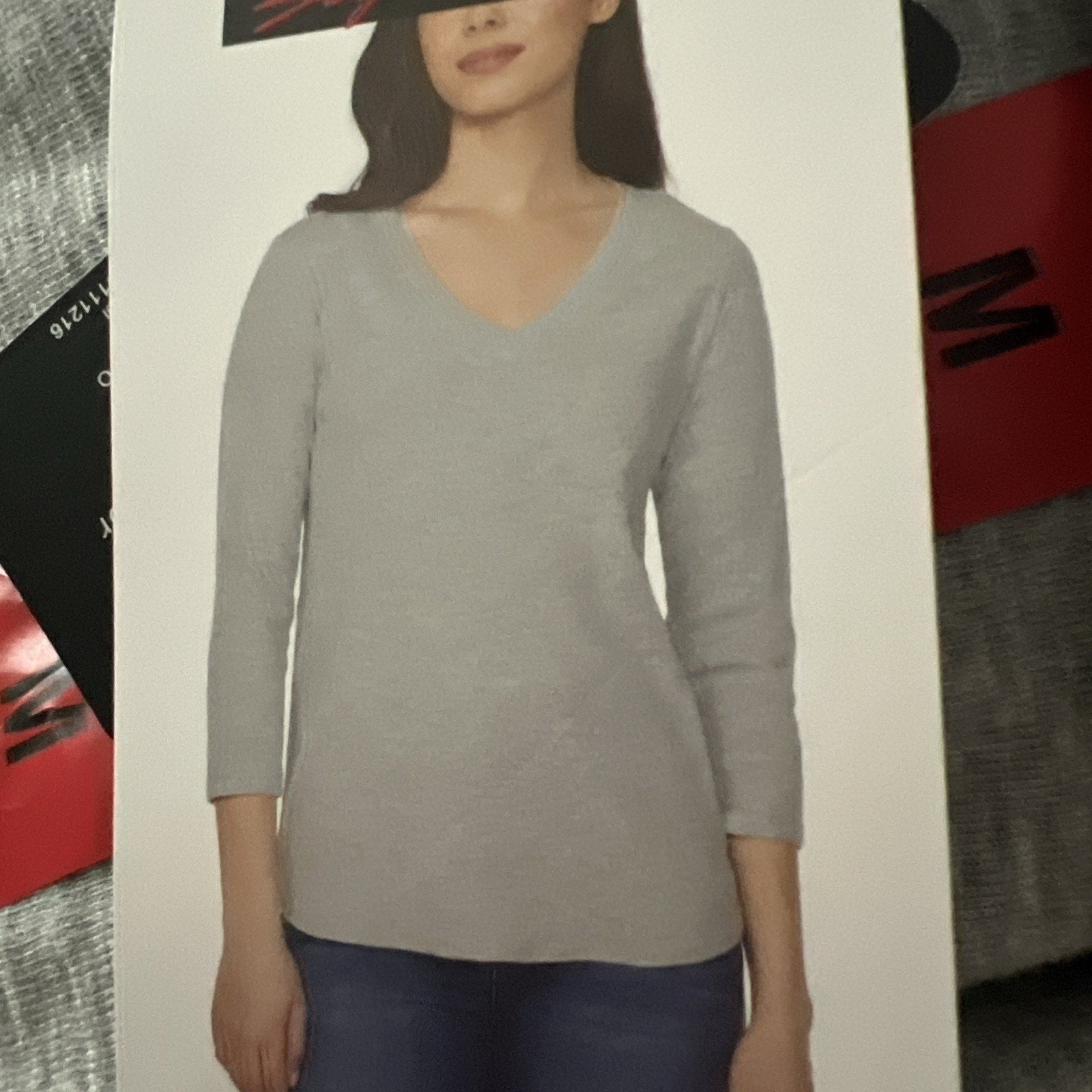 NWT Kirkland Signature Women's 3/4 Sleeve V-Neck Slub Tee Grey Medium