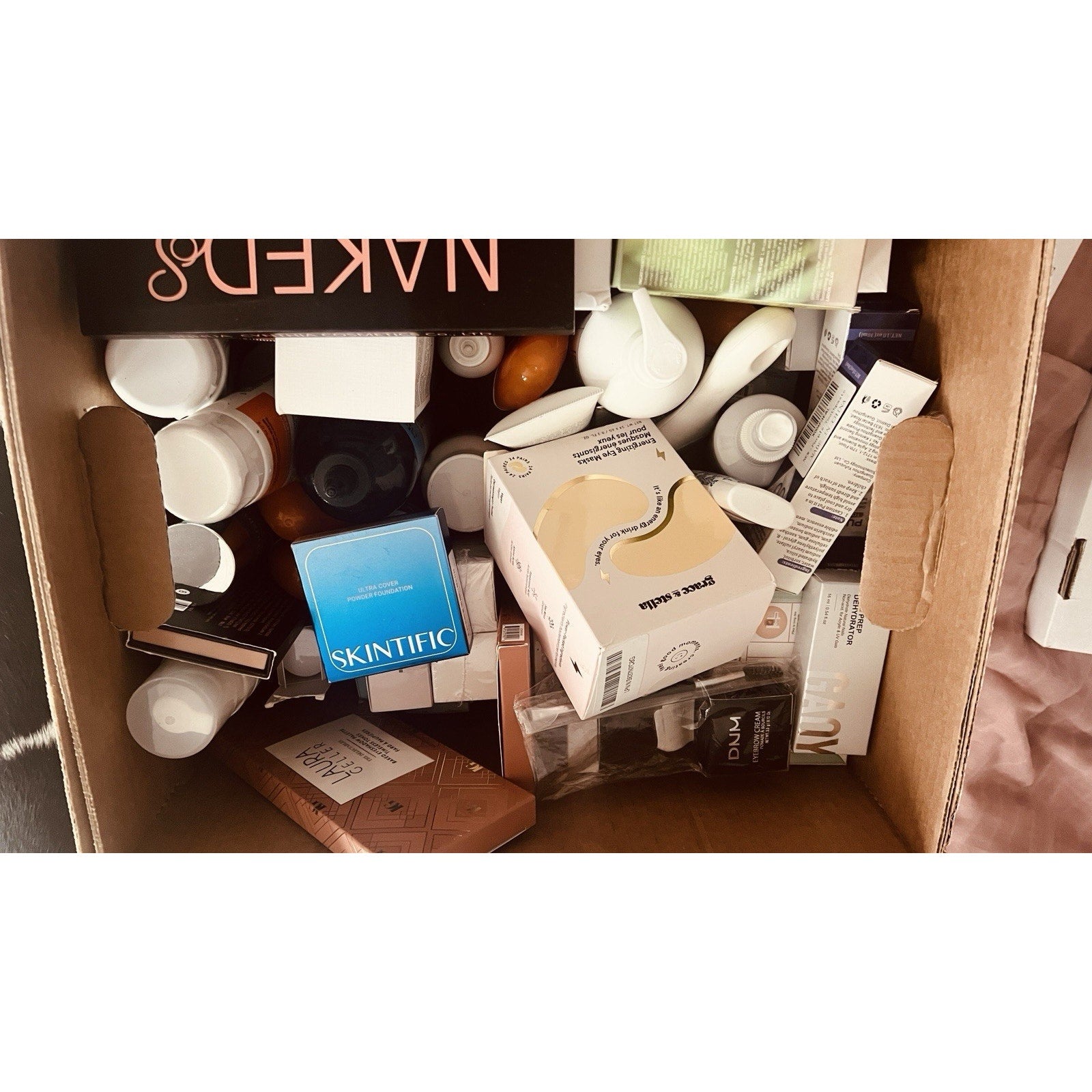 Mid-High End Health, Beauty & Cosmetics RESELLER’S LOT -10 Pieces + 1 FREE item