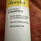 John Frieda Go Blonder Lightening Conditioner w/Citrus Botanical Blend 8.3oz